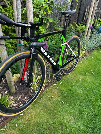 Used Vitus Vitus Custom Shimano Ultegra 2026 Road & Gravel, Black — image 2 of 18