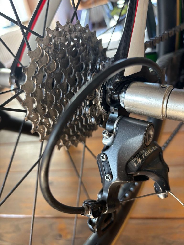 Used Vitus Vitus Custom Shimano Ultegra 2026 Road & Gravel, Black — image 10 of 18