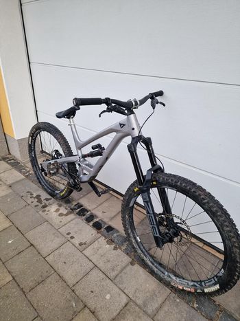 Used YT Industries YT Capra Core 1 2021 Gr L 2021 Mountainbike — image 10 of 15