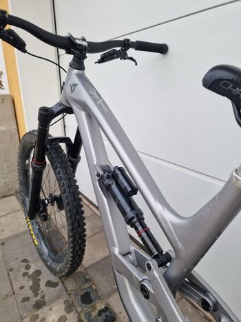Used YT Industries YT Capra Core 1 2021 Gr L 2021 Mountainbike — image 6 of 15