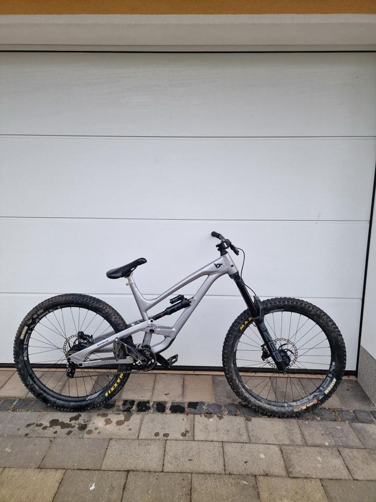 Used YT Industries YT Capra Core 1 2021 Gr L 2021 Mountainbike — image 13 of 15