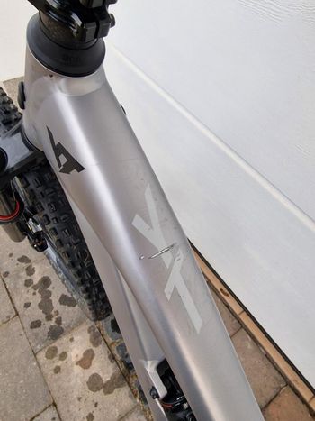 Used YT Industries YT Capra Core 1 2021 Gr L 2021 Mountainbike — image 8 of 15