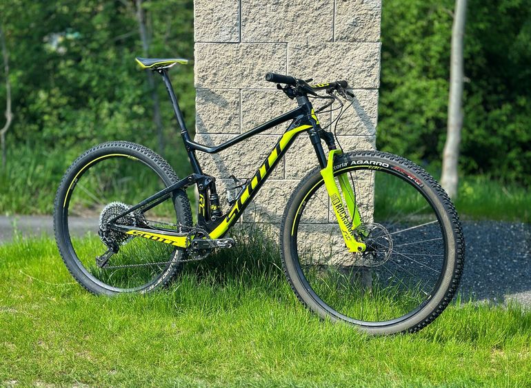 Used Scott Spark RC 900 World Cup 2019 2019 Mountainbike — image 1 of 8