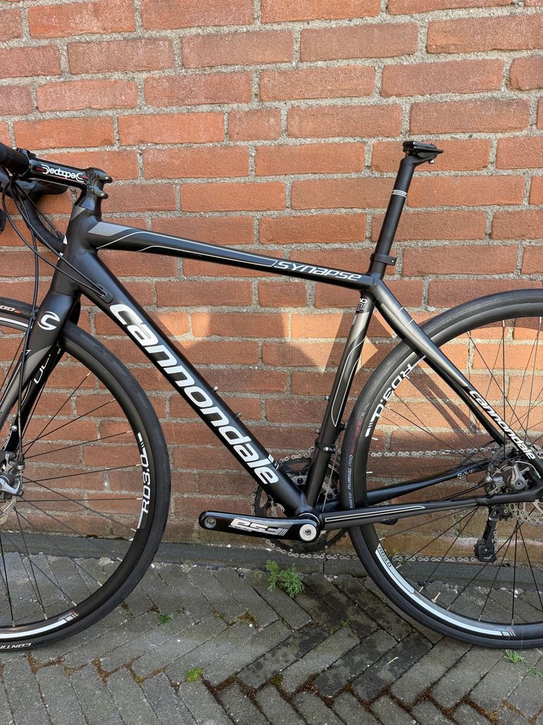 Used Cannondale Synapse Disc 105 2022 2022 Road & Gravel, Black — image 5 of 16