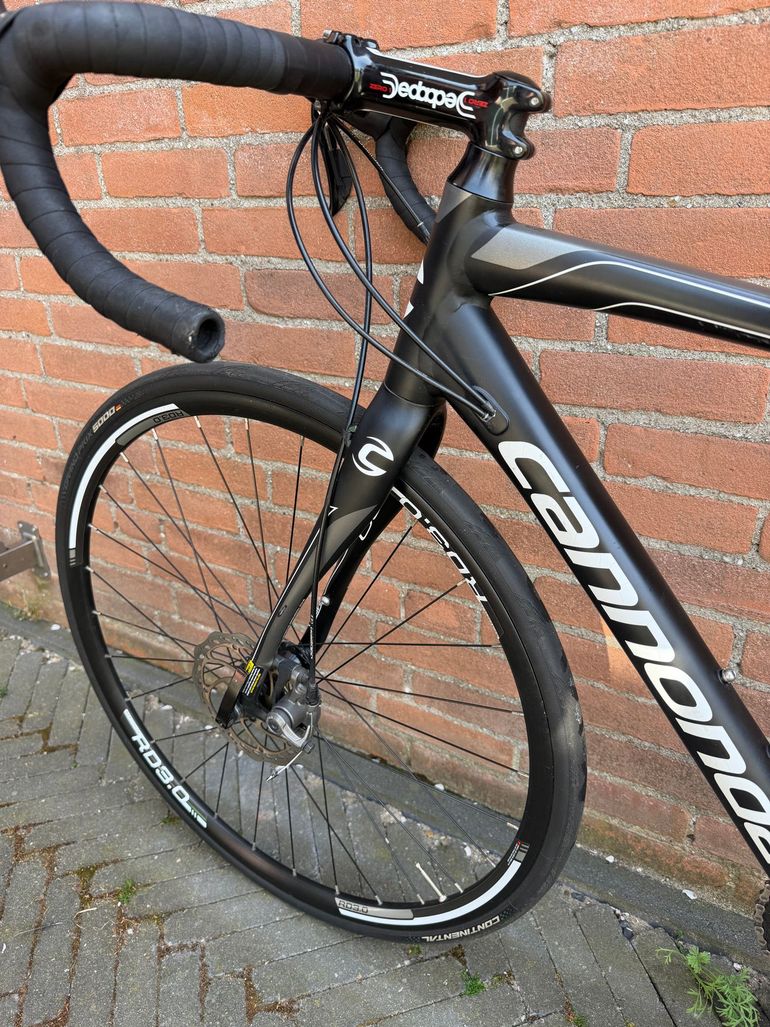 Used Cannondale Synapse Disc 105 2022 2022 Road & Gravel, Black — image 4 of 16