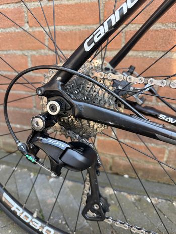 Used Cannondale Synapse Disc 105 2022 2022 Road & Gravel, Black — image 11 of 16