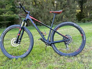 Used CUBE CUBE SRAM GX Eagle 2018 Mountainbike, Black — image 2 of 9