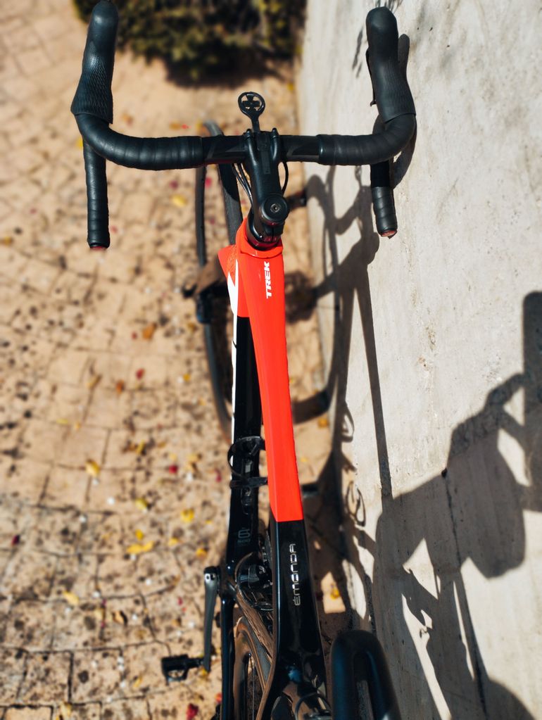Used Trek Émonda SL 6 Disc Pro 2022 2022 Road & Gravel — image 8 of 9