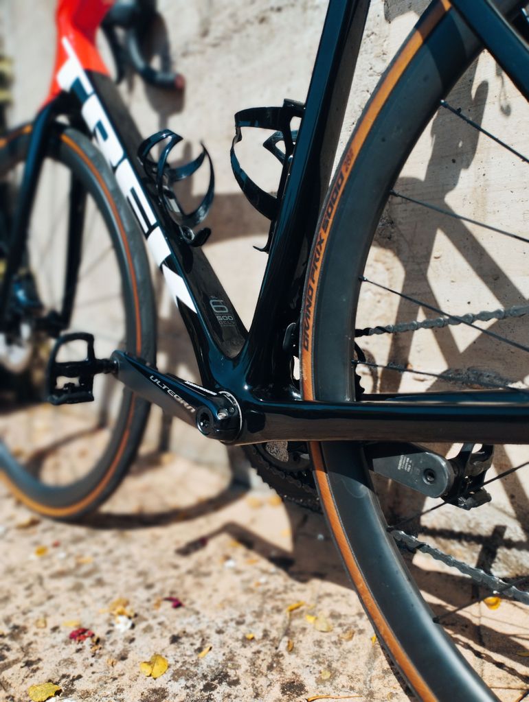 Used Trek Émonda SL 6 Disc Pro 2022 2022 Road & Gravel — image 3 of 9