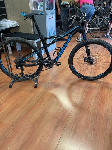 Cannondale Scalpel-Si 5 2019 2019 Mountainbike usato, Blu — immagine 5 di 8