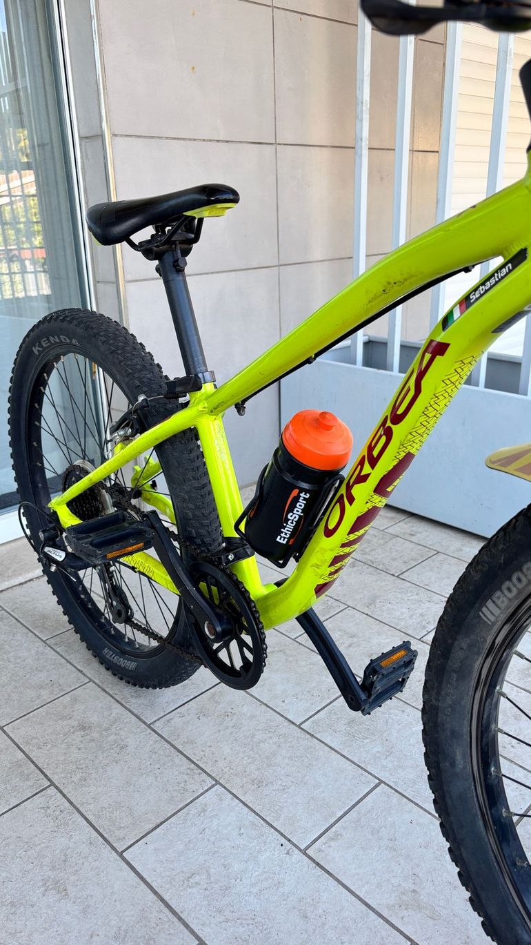 Used Orbea Mx Shimano Altus 2023 Mountainbike, Green — image 4 of 5