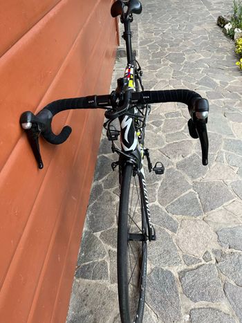 Used Specialized Tarmac Shimano 105 2019 Road & Gravel — image 7 of 13