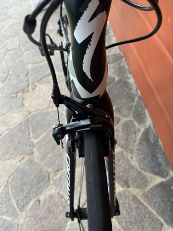 Used Specialized Tarmac Shimano 105 2019 Road & Gravel — image 10 of 13
