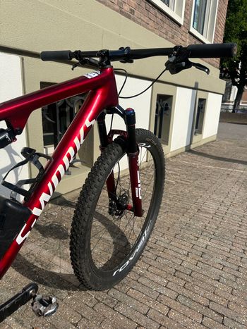 Used Specialized S-Works Epic Frameset 2022 2022 Mountainbike, Rojo — image 3 of 3