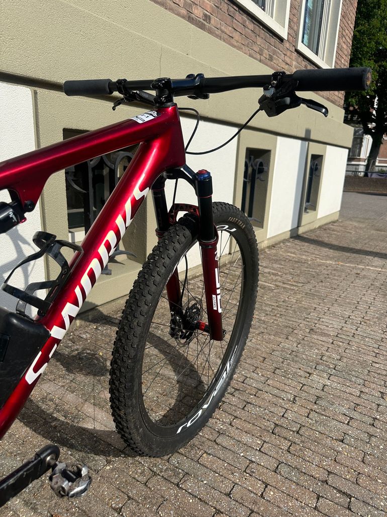 Used Specialized S-Works Epic Frameset 2022 2022 Mountainbike, Rojo — image 3 of 3