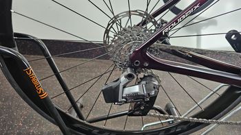 Used Specialized Roubaix Comp - SRAM Rival eTap AXS 2023 2023 Road & Gravel, Rot — image 4 of 23