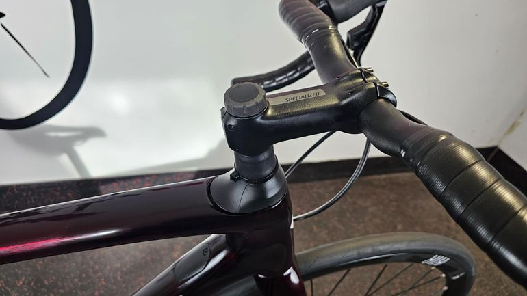 Used Specialized Roubaix Comp - SRAM Rival eTap AXS 2023 2023 Road & Gravel, Rot — image 16 of 23