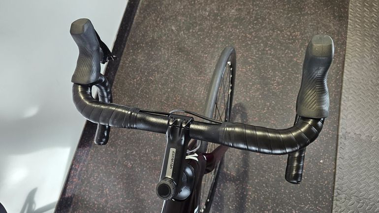 Used Specialized Roubaix Comp - SRAM Rival eTap AXS 2023 2023 Road & Gravel, Rot — image 13 of 23
