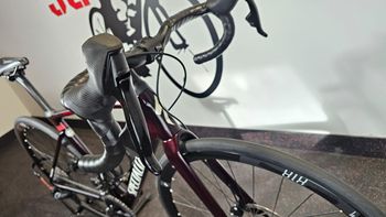Used Specialized Roubaix Comp - SRAM Rival eTap AXS 2023 2023 Road & Gravel, Rot — image 12 of 23