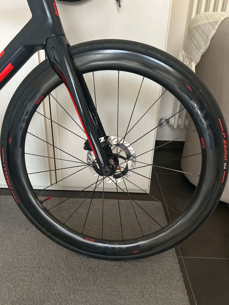 Used BMC Roadmachine Shimano Dura Ace Di2 2019 Road & Gravel, Light Gray — image 5 of 8
