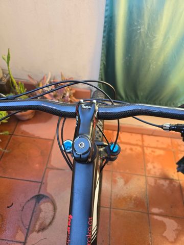 Used BMC fourstroke 01 2017 2017 Mountainbike, Black — image 12 of 43