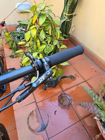 Used BMC fourstroke 01 2017 2017 Mountainbike, Black — image 10 of 43