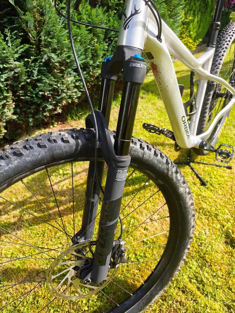 Used Orbea LAUFEY H-LTD 2022 2022 Mountainbike, Grigio chiaro — image 2 of 6