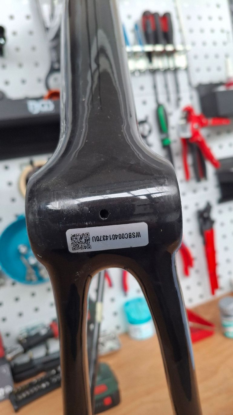 Used Specialized Tarmac Frameset 2024 Road & Gravel, Black — image 13 of 18