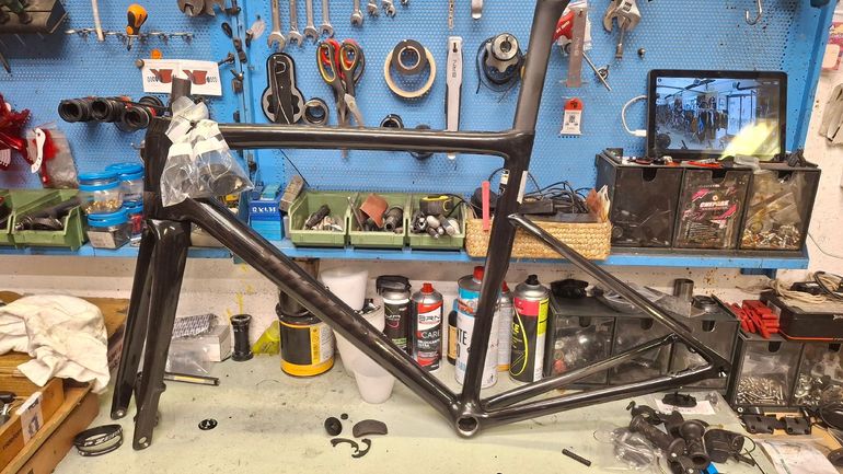 Used Specialized Tarmac Frameset 2024 Road & Gravel, Black — image 10 of 18