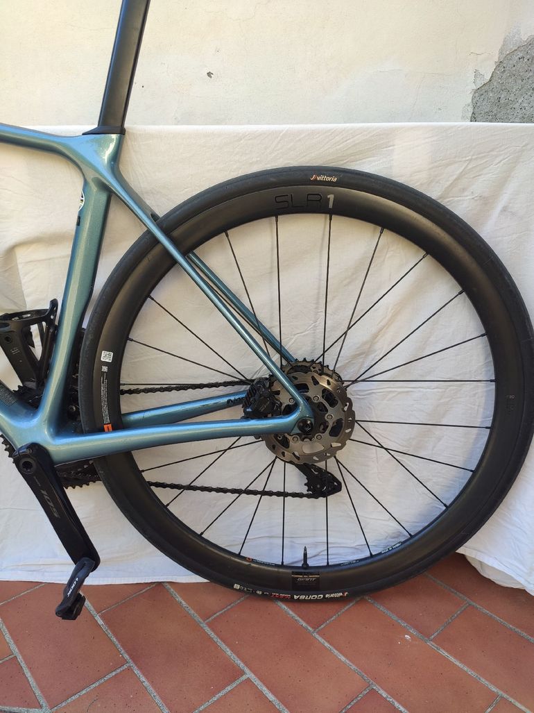 Used Giant TCR Advanced Pro Disc 1 Di2 2023 2023 Road & Gravel — image 5 of 10