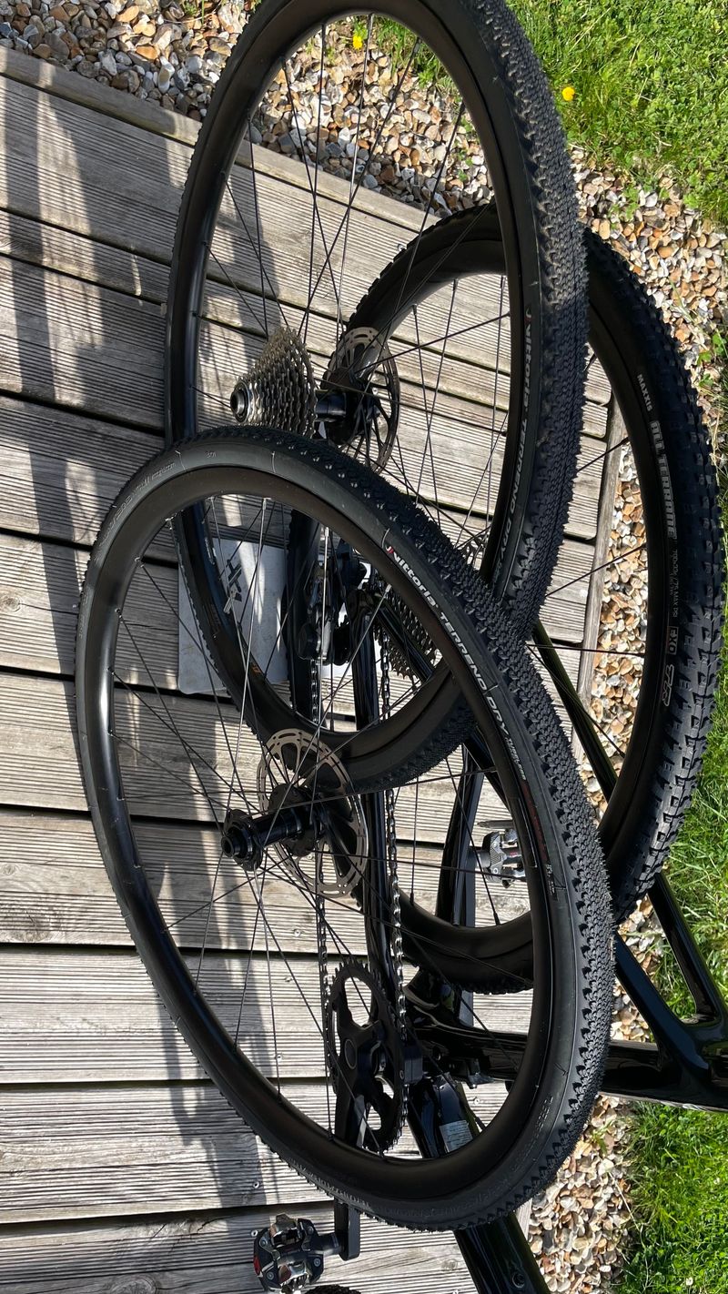 Used Liv Brava Advanced Pro 2 2024 2024 Road & Gravel, Blue — image 7 of 9