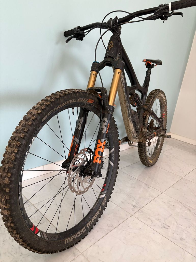 Used Ibis Mojo HD4 Deore XT 1x 2018 2018 Mountainbike, Black, 27.5 — image 2 of 7