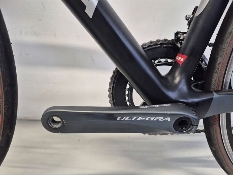 Used Carrera Veleno Shimano Ultegra 2018 Road & Gravel, Light Gray — image 8 of 19