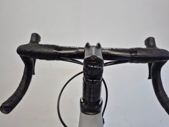 Used Carrera Veleno Shimano Ultegra 2018 Road & Gravel, Light Gray — image 19 of 19