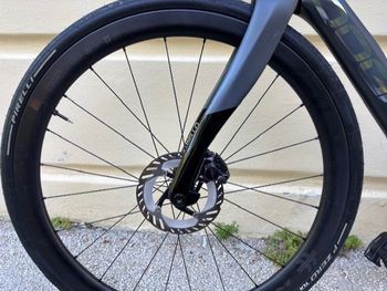 Used Pinarello DOGMA X Custom Built 2025 Road & Gravel, Black — image 17 of 18