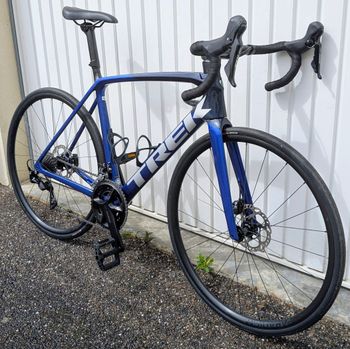 Used Trek Émonda SL 5 2024 2024 Road & Gravel, Blue — image 3 of 6