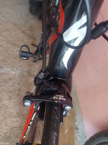 Used Specialized Tarmac SL4 Elite 105 2014 2014 Road & Gravel, Red — image 4 of 9