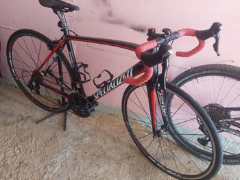 Used Specialized Tarmac SL4 Elite 105 2014 2014 Road & Gravel, Red — image 6 of 9