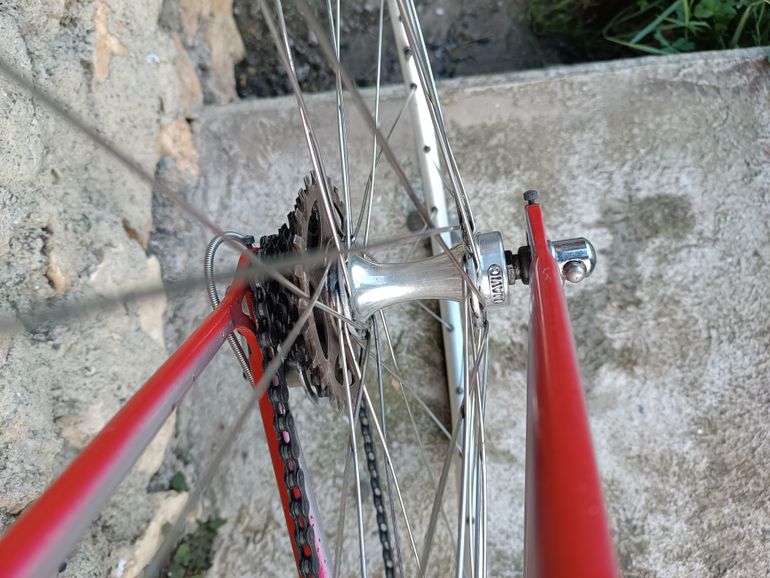 Used Pinarello Pinarello Custom Campagnolo Super Record 1986 Road & Gravel, Red — image 16 of 44