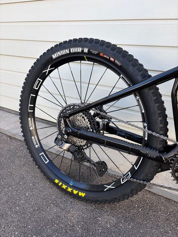 Gebrauchtes Mondraker CRUSHER RR 2024 2024 Mountainbike, Rot, 29 — Bild 23 von 43