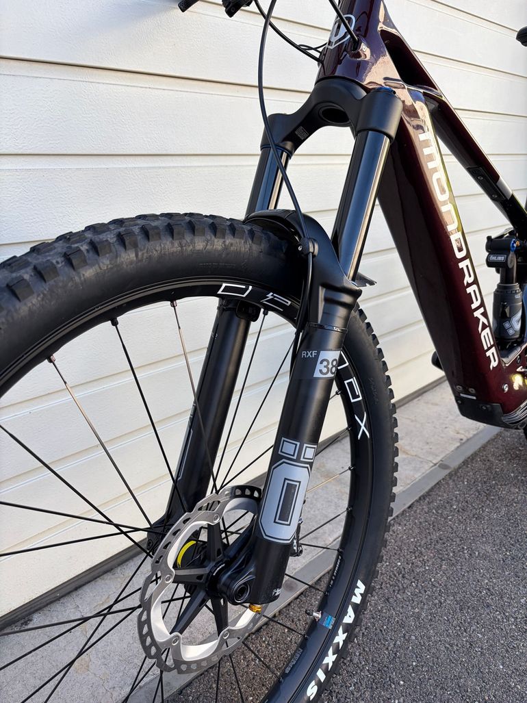 Used Mondraker CRUSHER RR 2024 2024 Mountainbike, Red, 29 — image 12 of 43
