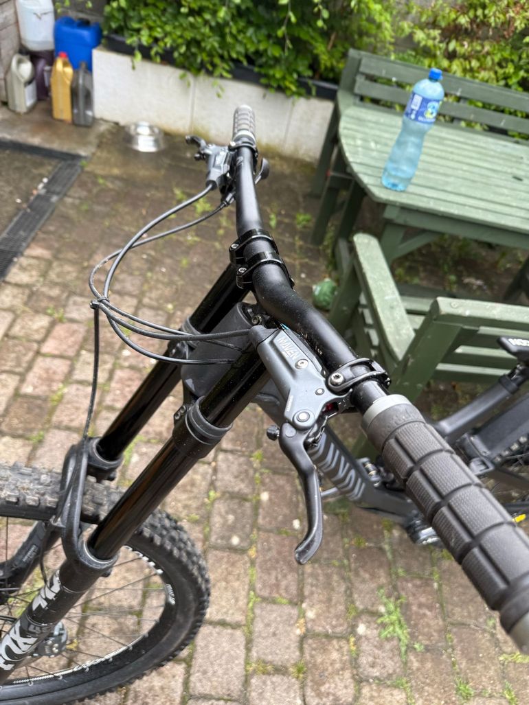 Used Canyon Sender CFR 29 Underdog 2024 2024 Mountainbike, Black, 29 — image 3 of 8