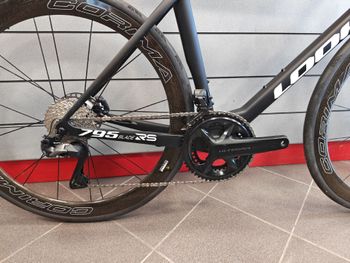 Used Look 795 BladeRS Ultegra Di2 2024 2024 Road & Gravel, Black — image 4 of 8