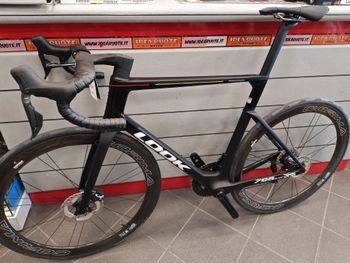 Used Look 795 BladeRS Ultegra Di2 2024 2024 Road & Gravel, Black — image 7 of 8