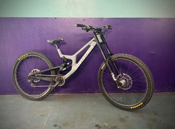 Used Santa Cruz V10 DH X01 / Carbon CC / 29 2021 2021 MTB