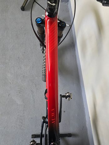 Used Orbea Orbea Alma M25 Carbon 2021 Mountainbike, Black — image 10 of 18
