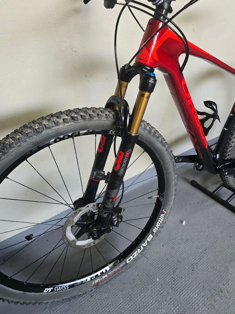 Used Orbea Orbea Alma M25 Carbon 2021 Mountainbike, Black — image 9 of 18