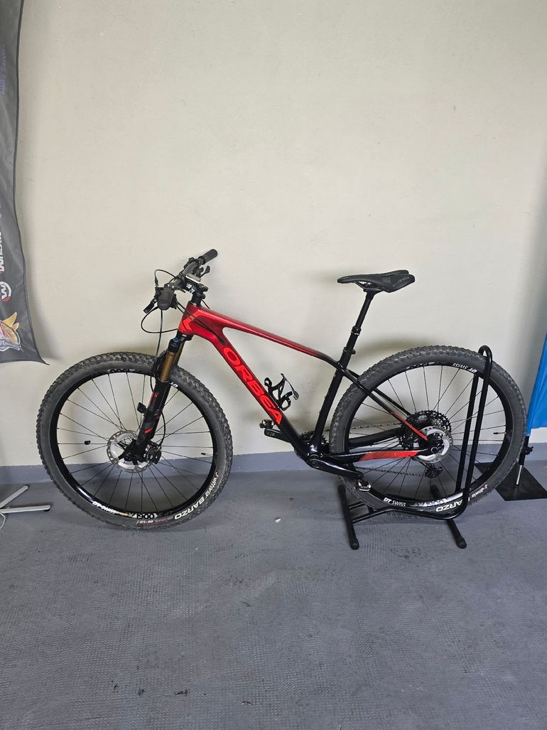 Used Orbea Orbea Alma M25 Carbon 2021 Mountainbike, Black — image 18 of 18