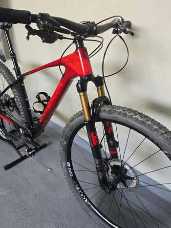 Used Orbea Orbea Alma M25 Carbon 2021 Mountainbike, Black — image 2 of 18