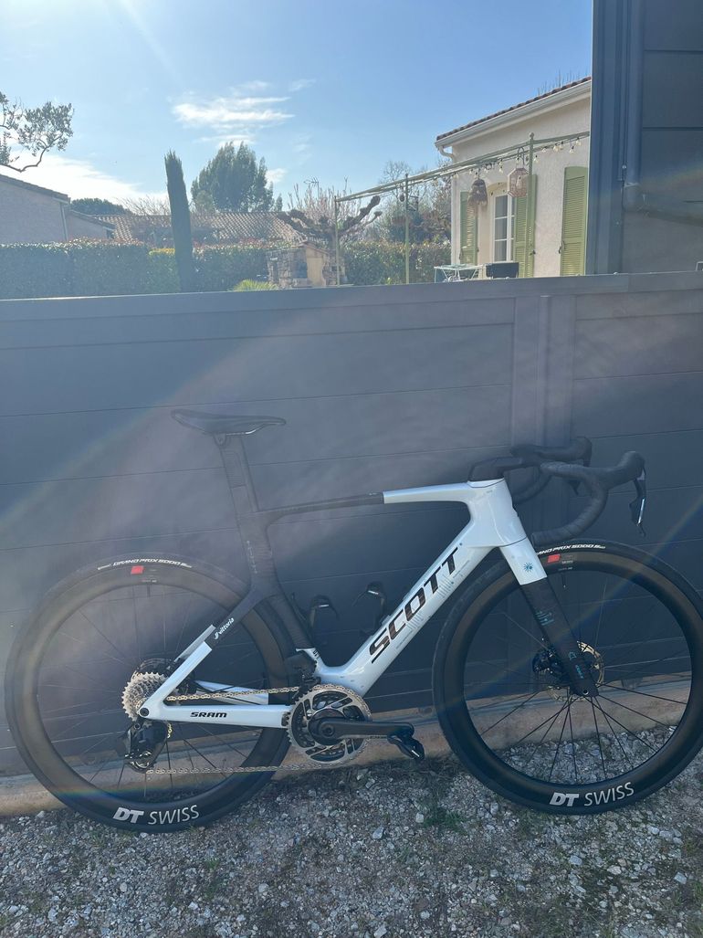 Used Scott Foil SRAM Force eTap AXS 2026 Road & Gravel, White — image 3 of 3